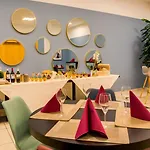 فندق - Fiera By Ihg 4*