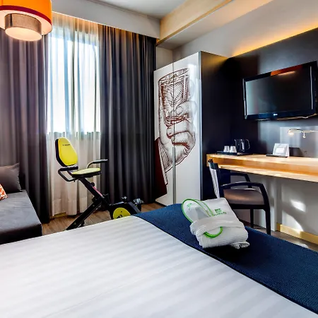Hotel - Fiera By Ihg