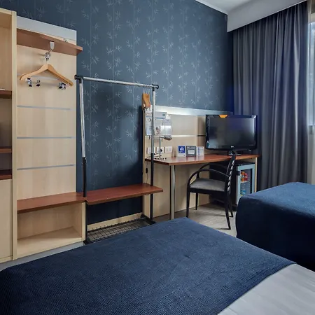- Fiera By Ihg 4*
