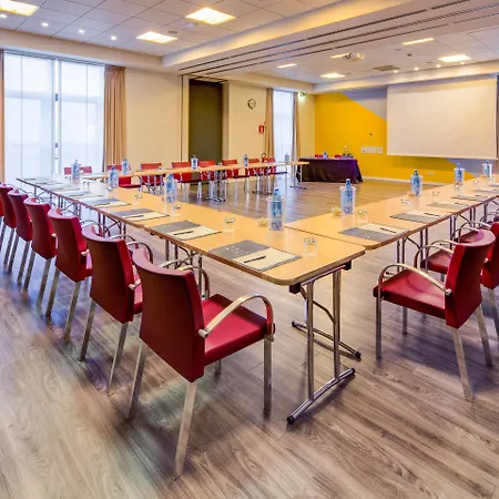 - Fiera By Ihg Hotel