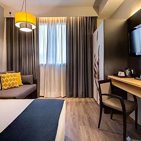 - Fiera By Ihg 4*