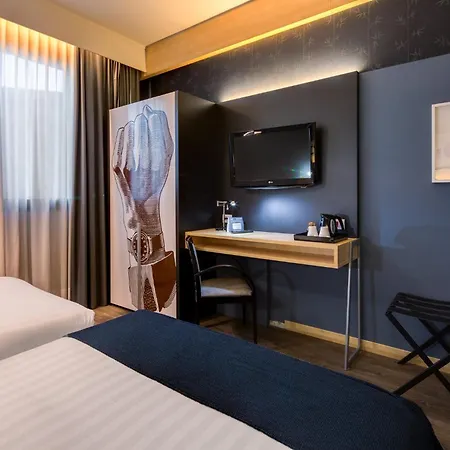 - Fiera By Ihg 4* Bologna