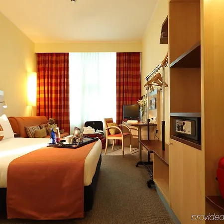 Hotel - Fiera By Ihg 4*