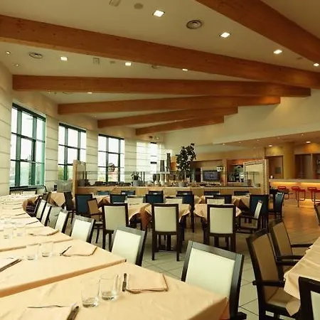 - Fiera By Ihg Hotel 4*