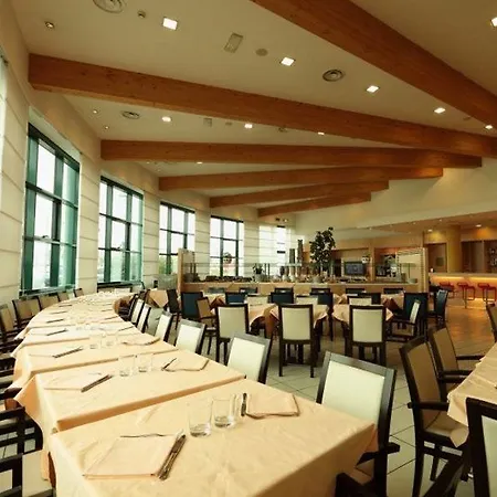 Hotel - Fiera By Ihg 4*