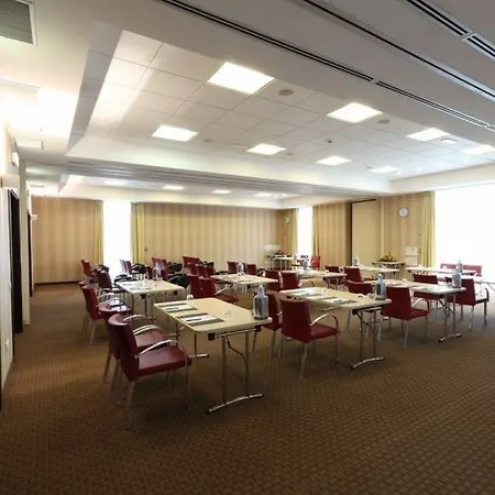Hotel - Fiera By Ihg Bolonia