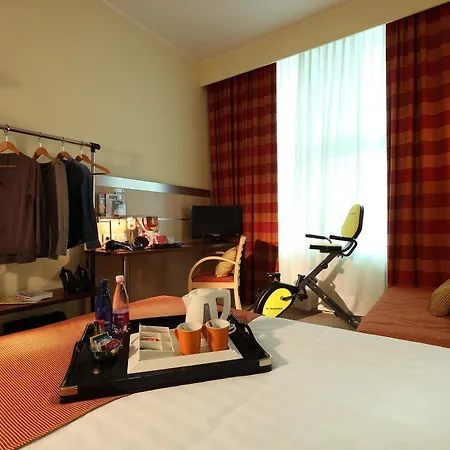 - Fiera By Ihg 4*
