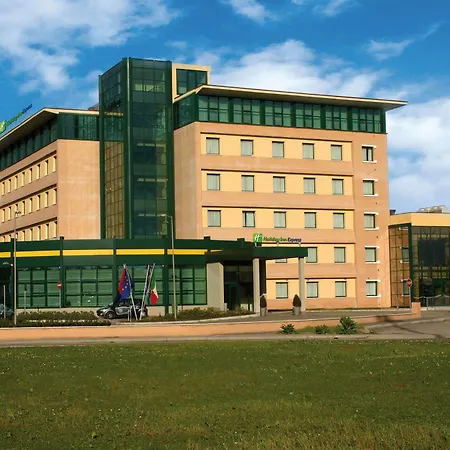 - Fiera By Ihg Hotel 4*