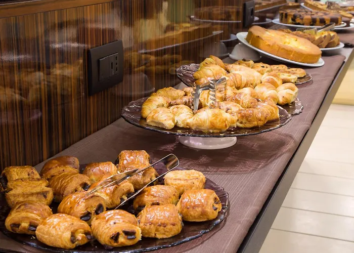 Hotel - Fiera By Ihg 4*