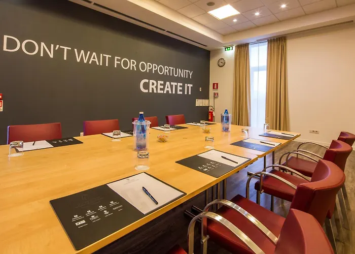 - Fiera By Ihg Hotel Bolonia