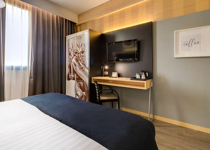 - Fiera By Ihg 4* Bolonia