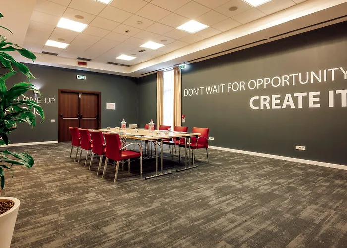 - Fiera By Ihg Hotel Bolonia