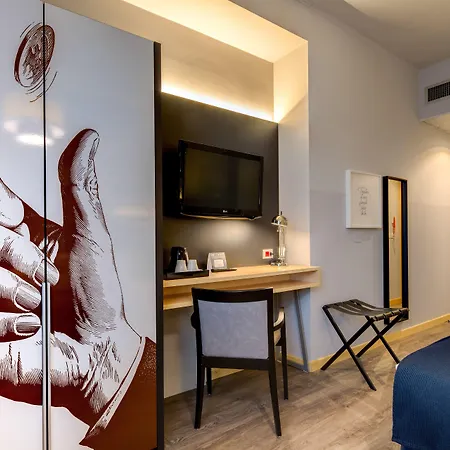 Hotel - Fiera By Ihg 4*