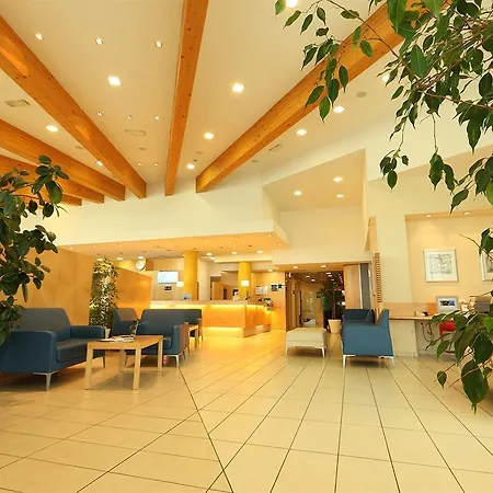 - Fiera By Ihg Hotel 4*