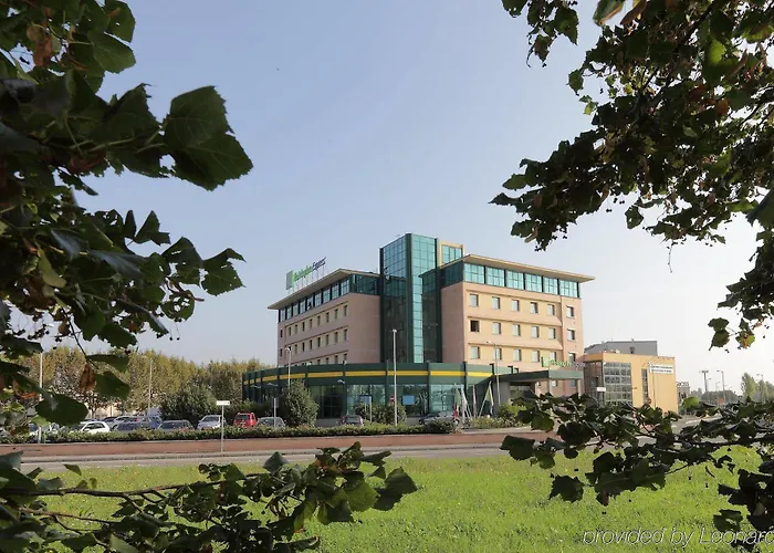 - Fiera By Ihg Hotel 4*